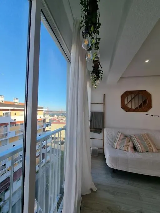 Duplex Overthetejo, 5 Min Belem Tower Lisbon Apartment